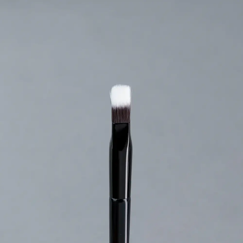 Just Gold Professional Eyebrow / Eyeliner Brush - 154