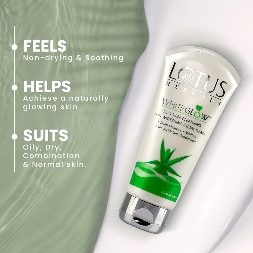 Lotus Herbals White Glow Face Wash